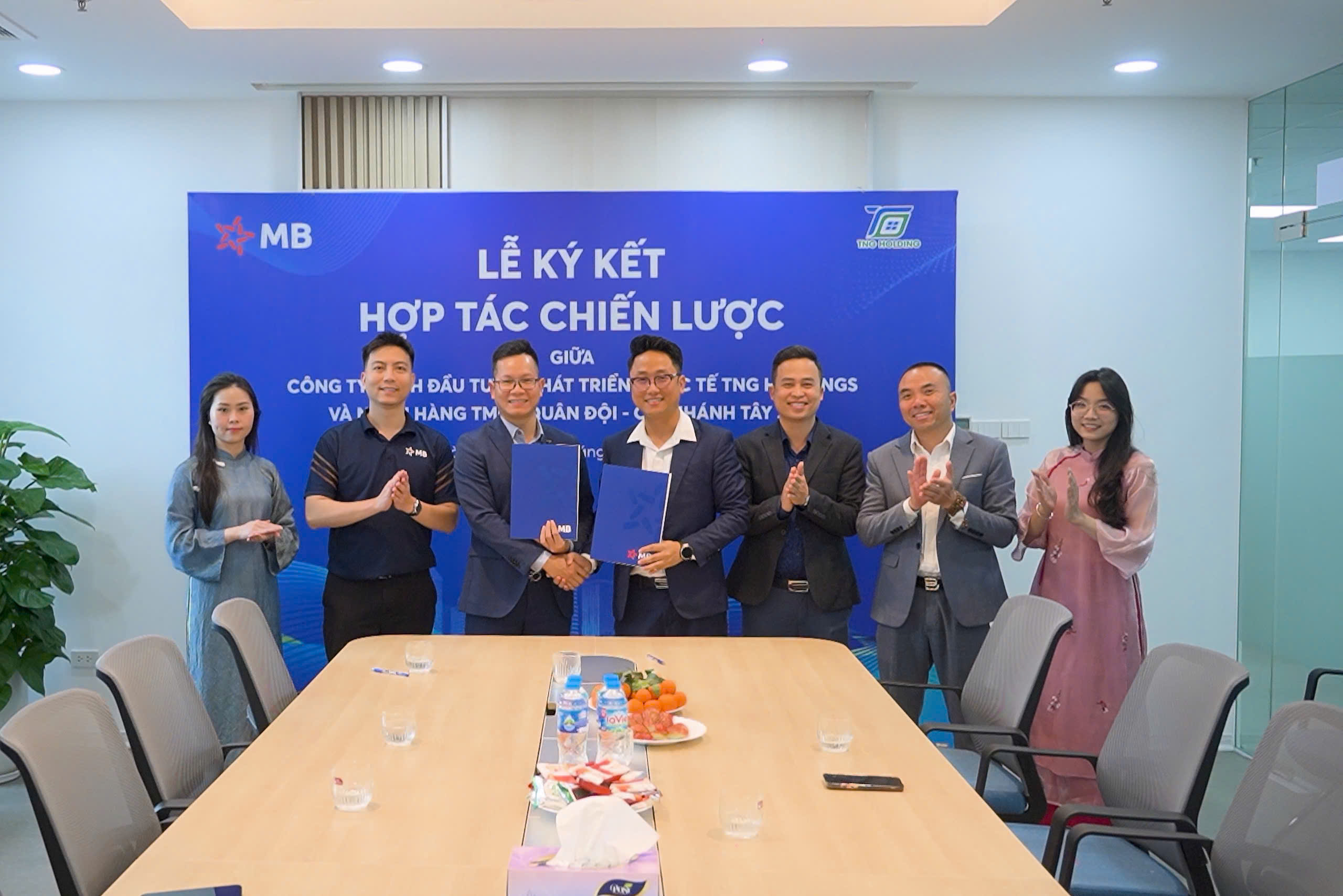 TNG Holdings và MB Tây Sơn ký kết hợp tác chiến lược, mở rộng hệ sinh thái tài chính – truyền thông